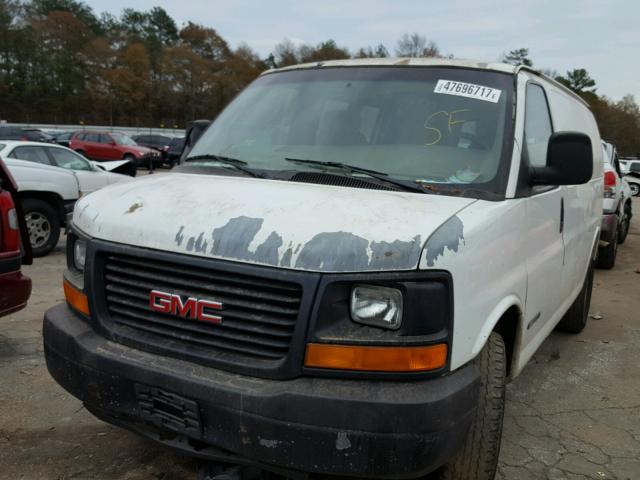 1GTGG25V831152097 - 2003 GMC SAVANA G25 WHITE photo 2