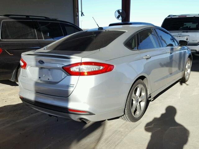 3FA6P0HR1DR360852 - 2013 FORD FUSION SE SILVER photo 4