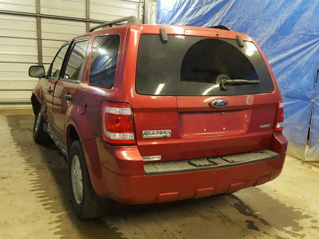 1FMCU93148KB84008 - 2008 FORD ESCAPE XLT RED photo 3