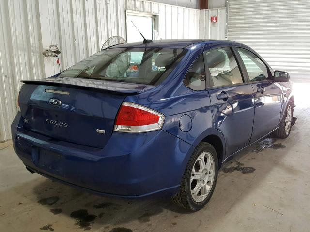 1FAHP35N78W143773 - 2008 FORD FOCUS SE BLUE photo 4