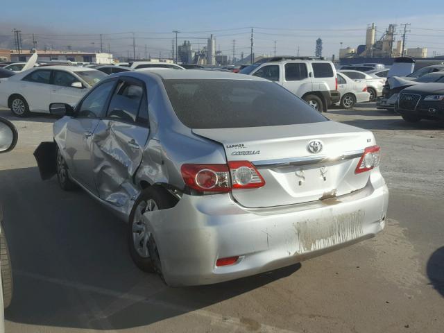 JTDBU4EE4BJ106778 - 2011 TOYOTA COROLLA BA SILVER photo 3