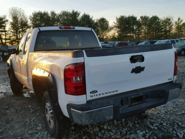 1GCHK29K38E105675 - 2008 CHEVROLET SILVERADO WHITE photo 3