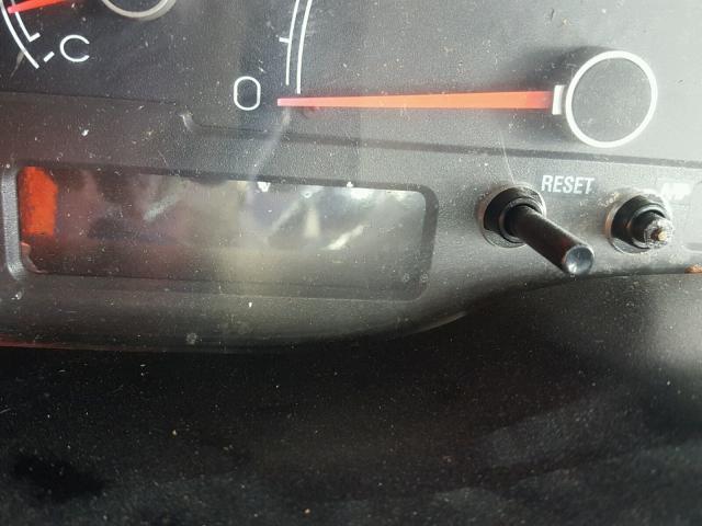 1LNHM87A94Y611135 - 2004 LINCOLN LS 奶油色 照片 8