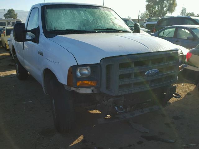 1FTNF20575EC82322 - 2005 FORD F250 SUPER WHITE photo 1