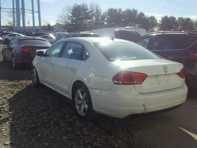 1VWAT7A38FC092850 - 2015 VOLKSWAGEN PASSAT S თეთრი ფოტო 3