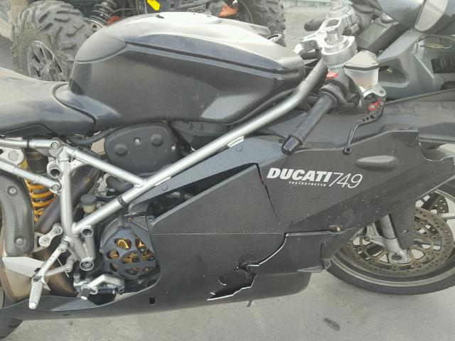 ZDM1UB3S55B009570 - 2005 DUCATI 749 BIPOST BLACK photo 7