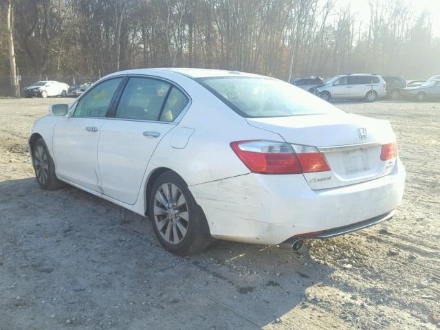 1HGCR3F95EA007555 - 2014 HONDA ACCORD TOU WHITE photo 3