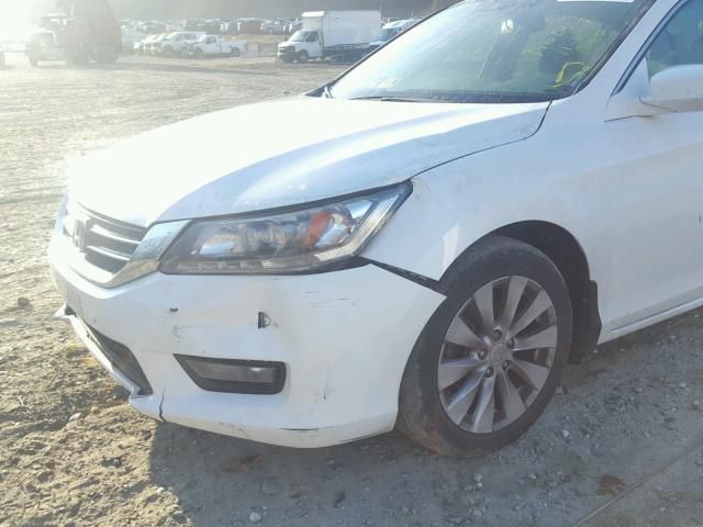 1HGCR3F95EA007555 - 2014 HONDA ACCORD TOU WHITE photo 9