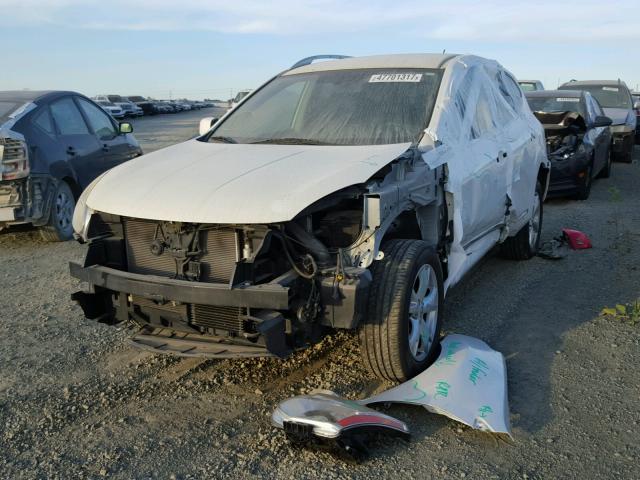 JN8AS5MT5BW181360 - 2011 NISSAN ROGUE S WHITE photo 2