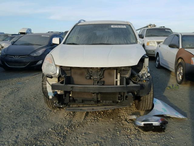 JN8AS5MT5BW181360 - 2011 NISSAN ROGUE S WHITE photo 9