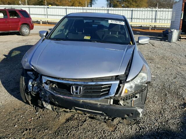 1HGCP26369A186397 - 2009 HONDA ACCORD LX SILVER photo 9