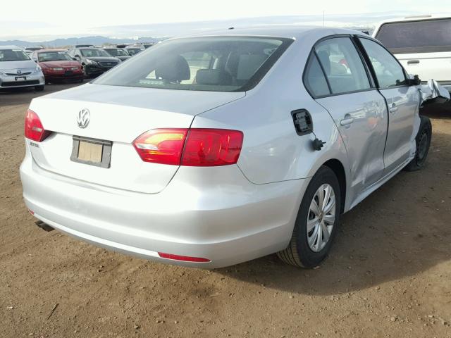 3VW2K7AJ3EM391763 - 2014 VOLKSWAGEN JETTA BASE SILVER photo 4