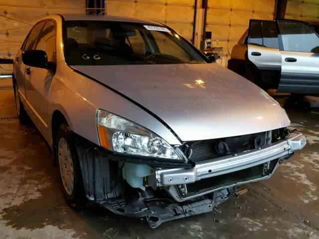 1HGCM56185A188669 - 2005 HONDA ACCORD DX SILVER photo 1