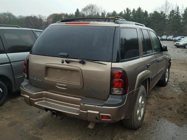 1GNDT13S332124940 - 2003 CHEVROLET TRAILBLAZE GOLD photo 4