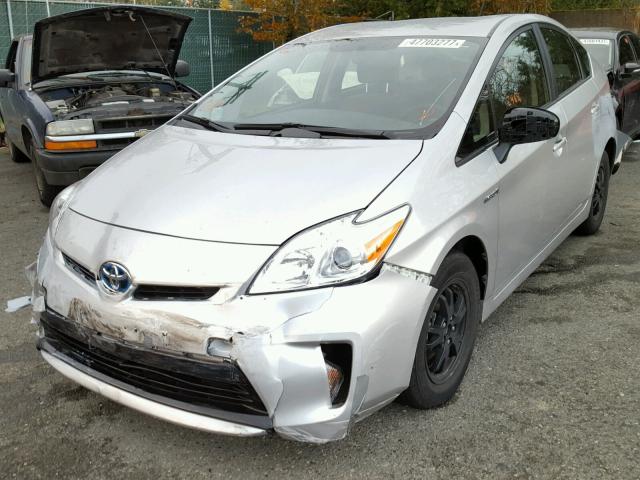 JTDKN3DU4E0370707 - 2014 TOYOTA PRIUS SILVER photo 2