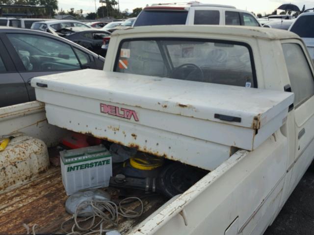 0000000RN28180953 - 1978 TOYOTA PICKUP WHITE photo 6