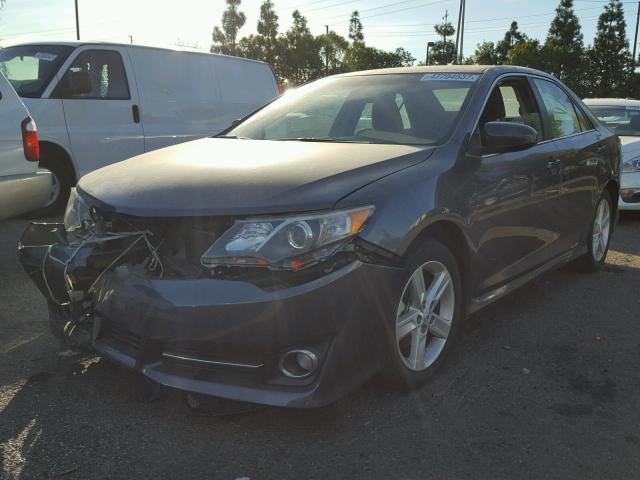 4T1BF1FK2EU379374 - 2014 TOYOTA CAMRY L CHARCOAL photo 2