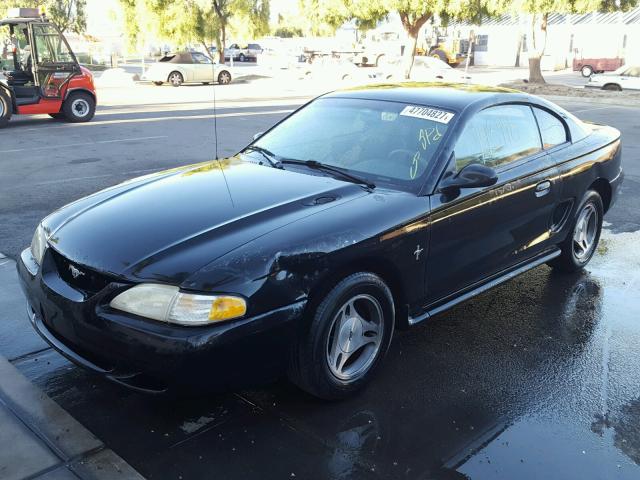 1FAFP4040WF148581 - 1998 FORD MUSTANG BLACK photo 2