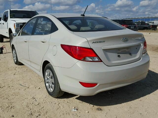 KMHCT4AE6GU060532 - 2016 HYUNDAI ACCENT SE BEIGE photo 3