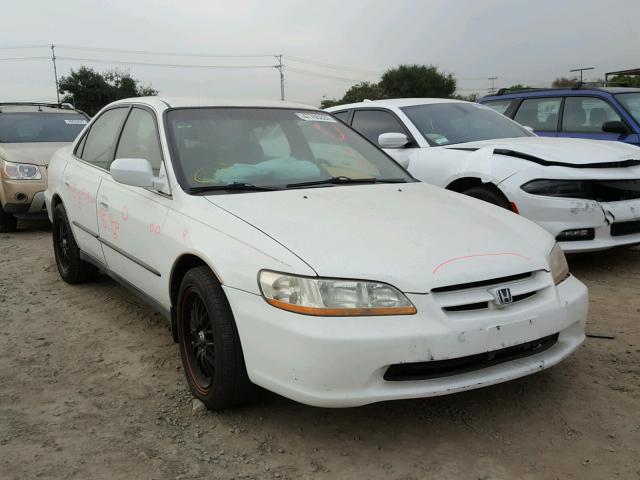 JHMCG665XXC024599 - 1999 HONDA ACCORD LX WHITE photo 1