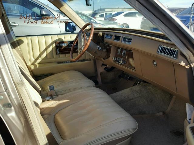 6S69B8Q475152 - 1978 CADILLAC SEVILLE BROWN photo 5