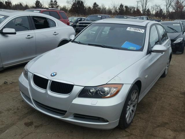 WBAVC93548K043746 - 2008 BMW 328 XI SILVER photo 2
