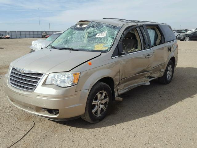 2A8HR54P08R836219 - 2008 CHRYSLER TOWN & COU BEIGE photo 2