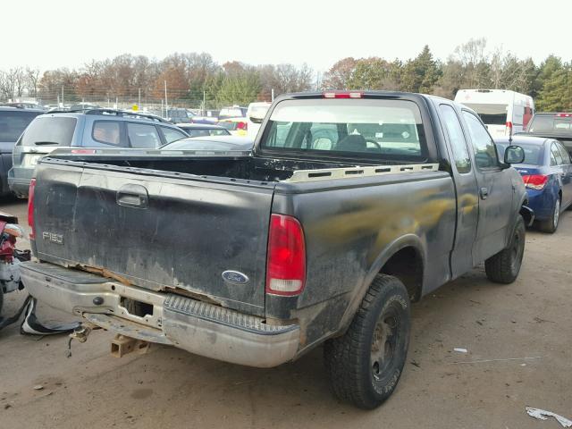 1FTRX18W82NA27390 - 2002 FORD F150 BLACK photo 4