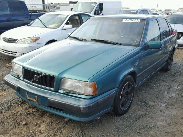 YV1LS5517P2041983 - 1993 VOLVO 850 GREEN photo 2