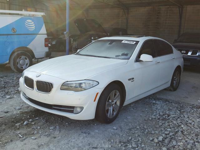 WBAXH5C56CDW06456 - 2012 BMW 528 XI WHITE photo 2