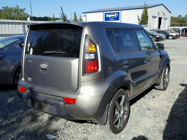 KNDJT2A20A7083817 - 2010 KIA SOUL + GRAY photo 4