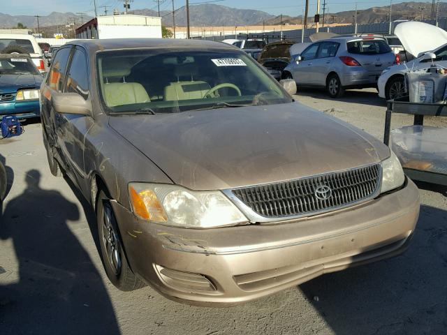 4T1BF28BX1U126946 - 2001 TOYOTA AVALON XL GOLD photo 1