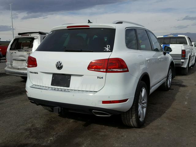 WVGEP9BP6ED015288 - 2014 VOLKSWAGEN TOUAREG V6 WHITE photo 4