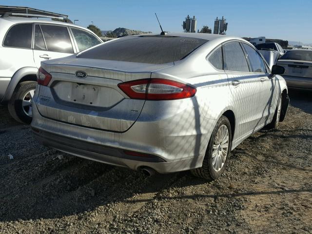 3FA6P0PU6ER129100 - 2014 FORD FUSION SE SILVER photo 4