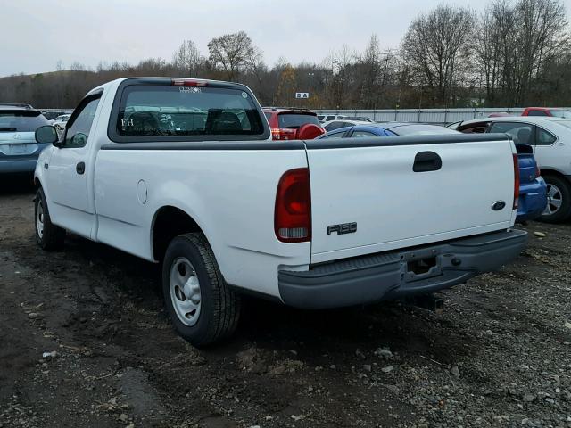 1FTRF17252NA91422 - 2002 FORD F150 WHITE photo 3