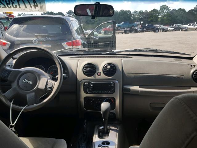 1J4GL38K26W182720 - 2006 JEEP LIBERTY RE TAN photo 9