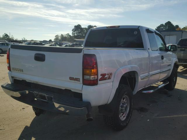 1GTHK29U92Z219116 - 2002 GMC SIERRA K25 WHITE photo 4