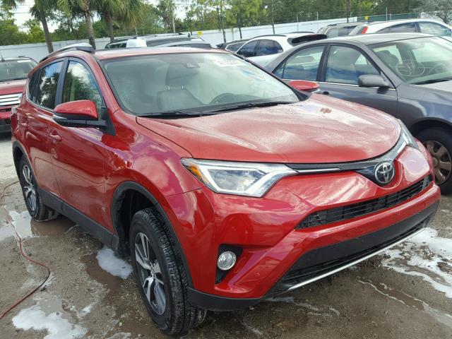 JTMWFREV7HJ145575 - 2017 TOYOTA RAV4 XLE RED photo 1