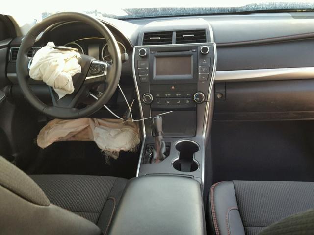 4T1BF1FK6GU602518 - 2016 TOYOTA CAMRY LE 红色 照片 9