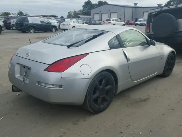 JN1AZ34D63T105477 - 2003 NISSAN 350Z COUPE SILVER photo 4