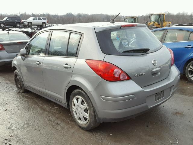 3N1BC13E68L462268 - 2008 NISSAN VERSA S GRAY photo 3