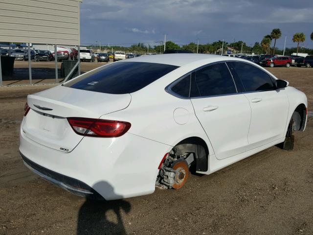 1C3CCCAB3GN140664 - 2016 CHRYSLER 200 LIMITE WHITE photo 4