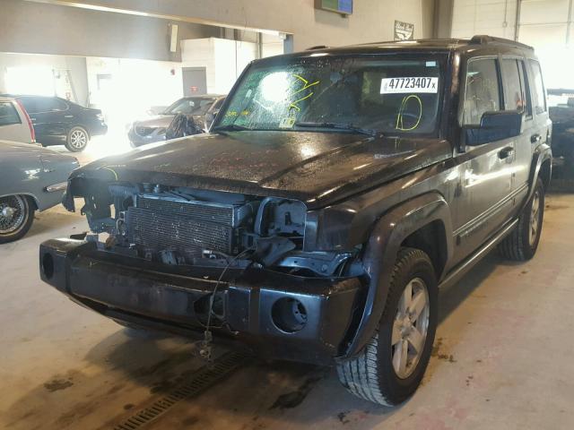 1J8HG48K38C175485 - 2008 JEEP COMMANDER BLACK photo 2