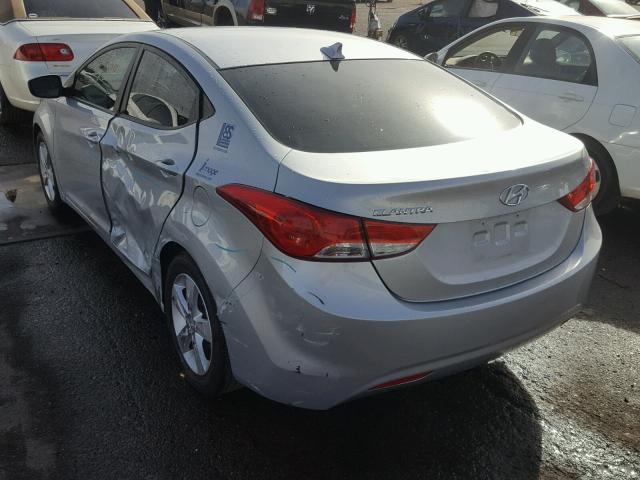 5NPDH4AE7DH197754 - 2013 HYUNDAI ELANTRA GL SILVER photo 3