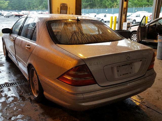 WDBNG70J01A168959 - 2001 MERCEDES-BENZ S 430 SILVER photo 3