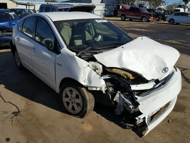 JTDKB20UX73285428 - 2007 TOYOTA PRIUS WHITE photo 1