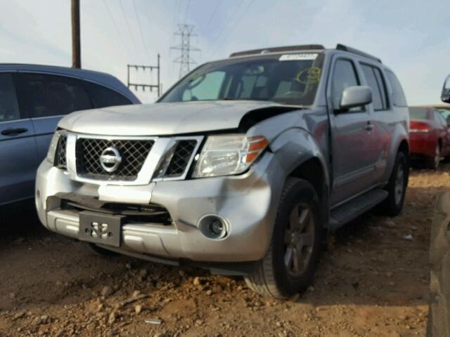 5N1AR18BX8C617773 - 2008 NISSAN PATHFINDER SILVER photo 2