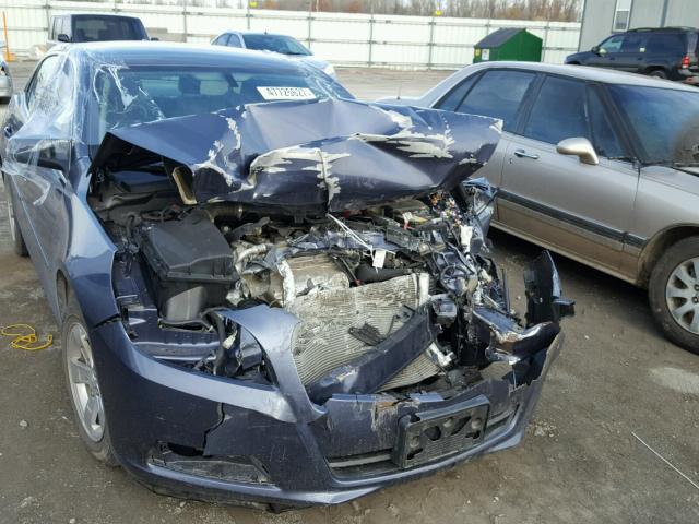 1G11B5SA9DF352426 - 2013 CHEVROLET MALIBU LS BLUE photo 9