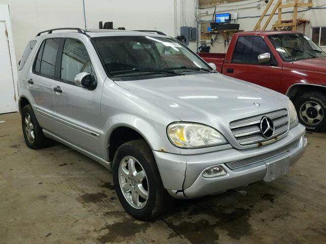 4JGAB57E54A501104 - 2004 MERCEDES-BENZ ML 350 SILVER photo 1