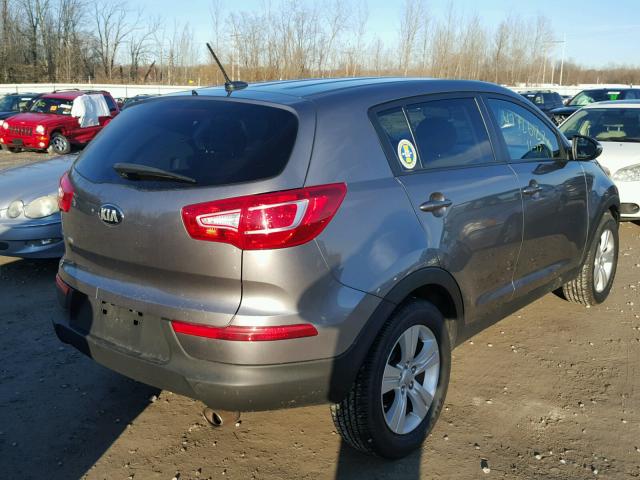 KNDPB3A2XD7427998 - 2013 KIA SPORTAGE B GRAY photo 4